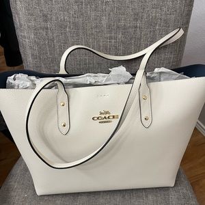 *Brand New* Coach Town Tote